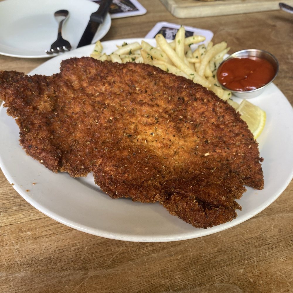 Die BierStube - Wienerschnitzel - German Near Me - Seattle, Washington Die BierStube - Wienerschnitzel - German Near Me - Seattle, Washington