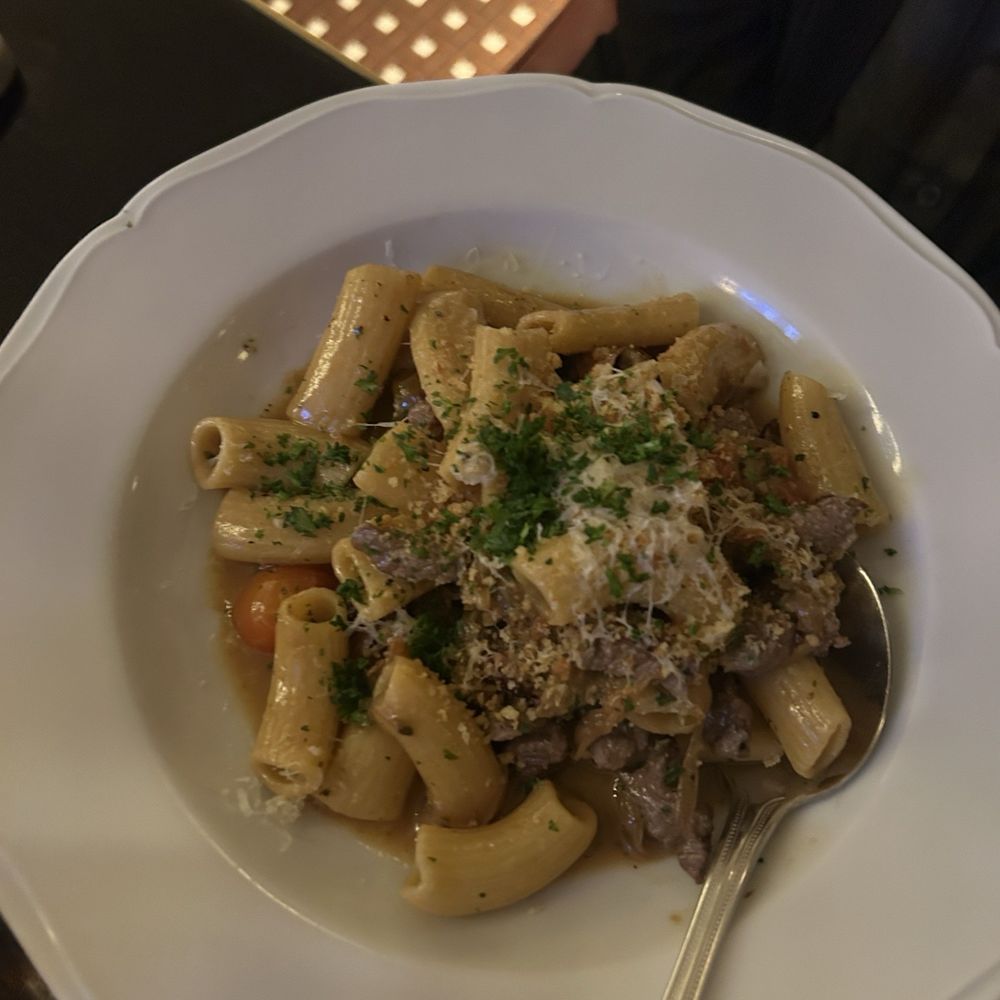 Goodwin’s - Rigatoni Genovese - Cocktail Bars Near Me - Dallas, Texas Goodwin’s - Rigatoni Genovese - Cocktail Bars Near Me - Dallas, Texas