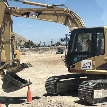 Dig This - Picking up a basketball with a 15 Ton Excavator - Amusement Parks Near Me - Las Vegas, Nevada