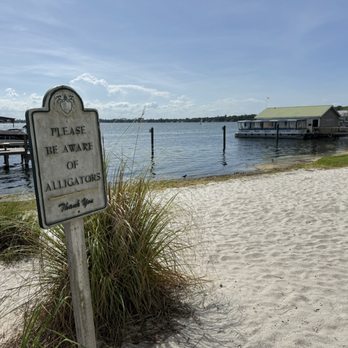 Lakeside Inn - Hotels Near Me - Mount Dora, Florida