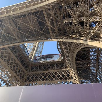 La Tour Eiffel - Landmarks & Historical Buildings Near Me - Paris, 75