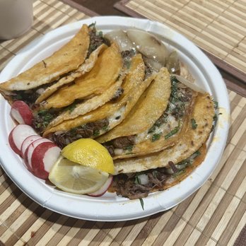 Neza Birrieria - Birria tacos - Food Trucks Near Me - San Jose, California Neza Birrieria - Birria tacos - Food Trucks Near Me - San Jose, California