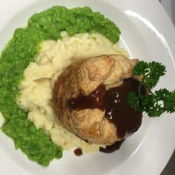 Blue Bay Cafe - The pie floater. This housemate pie is oh o good.