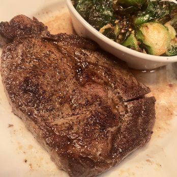 LongHorn Steakhouse - Steakhouses Near Me - Hamilton Township, New Jersey