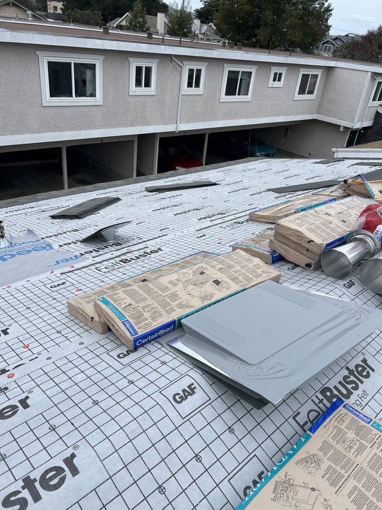 Slide of Bigfoot Roofing