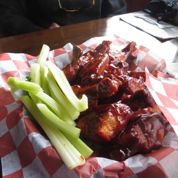 Twin Lakes Resort - bbq wings - Resorts Near Me - La Pine, Oregon Twin Lakes Resort - bbq wings - Resorts Near Me - La Pine, Oregon