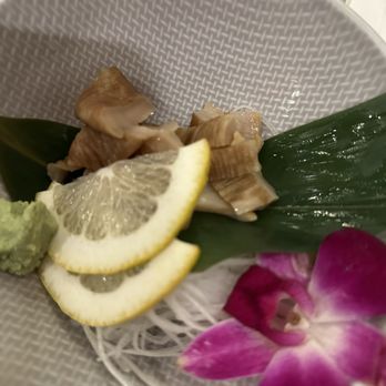 Sankyu Sushi & Izakaya - Mirugai sashimi - Sushi Bars Near Me - Mount Prospect, Illinois