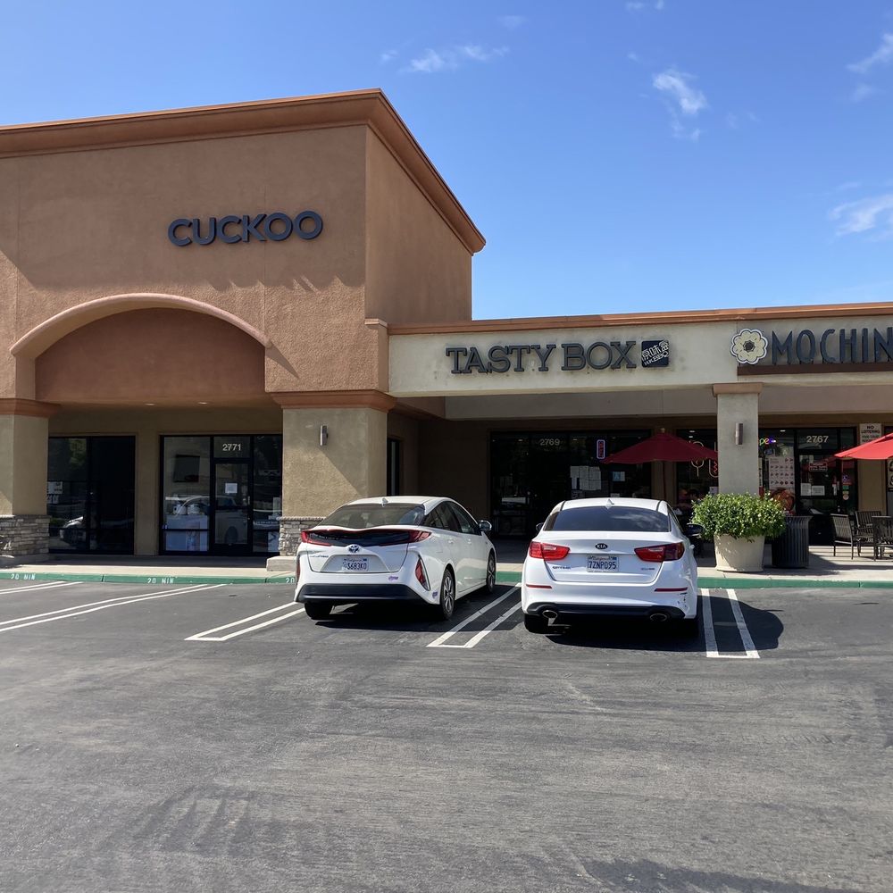 Tasty Box - Outside around 1:45PM - Cantonese Near Me - Diamond Bar, California