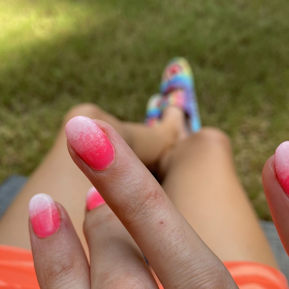 The Nail Bar - SNS done Sunday, cracks appeared Wednesday. - Nail Salons Near Me - Decatur, Georgia The Nail Bar - SNS done Sunday, cracks appeared Wednesday. - Nail Salons Near Me - Decatur, Georgia