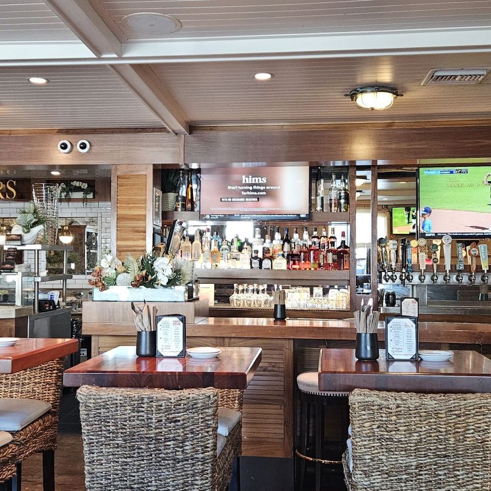 FishBar - Bar - Seafood Near Me - Manhattan Beach, California FishBar - Bar - Seafood Near Me - Manhattan Beach, California