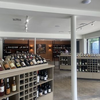 Padre's Wine - Retail side - Wine Bars Near Me - Houston, Texas Padre's Wine - Retail side - Wine Bars Near Me - Houston, Texas