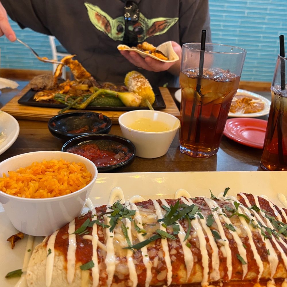 Mezcalito - Fajita Burrito and Parrillada Meat Platter - Mexican Near Me - Henderson, North Carolina Mezcalito - Fajita Burrito and Parrillada Meat Platter - Mexican Near Me - Henderson, North Carolina