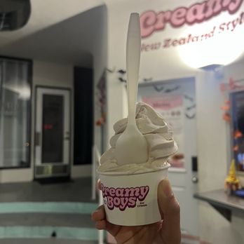 Creamy Boys - Banana Ice Cream - Ice Cream & Frozen Yogurt Near Me - Hermosa Beach, California