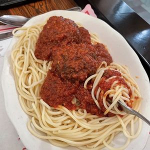 VILLA DI ROMA - 251 Photos & 476 Reviews - 936 S 9th St, Philadelphia ...