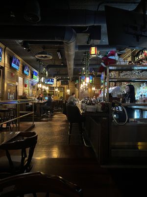 Three Blind Mice Irish Pub by null