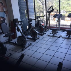 Muscle Center Gym