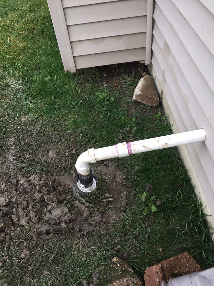 Slide of Roto-Rooter Plumbing & Water Cleanup