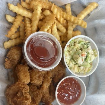 The Brass Tap - Shrimp Basket - Sports Bars Near Me - Hapeville, Georgia The Brass Tap - Shrimp Basket - Sports Bars Near Me - Hapeville, Georgia