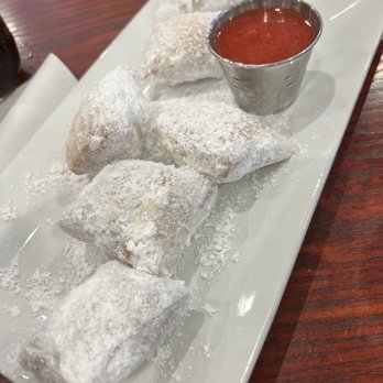 Brick And Spoon - Pigeon Forge - Beignets - Breakfast & Brunch Near Me - Pigeon Forge, Tennessee
