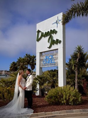Dream Inn by null