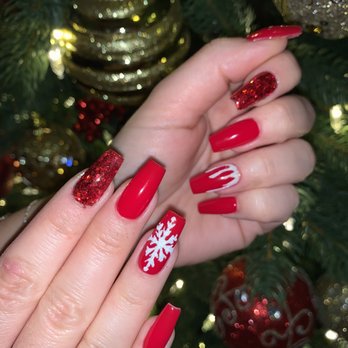 Studio Nail Bar - Christmas Nails ~ Gel-X - Nail Salons Near Me - Burbank, California