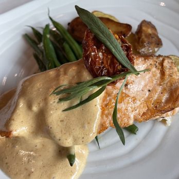 Château 13 Restaurant & Wine Bar - Salmon - Modern European Near Me - Bradenton, Florida Château 13 Restaurant & Wine Bar - Salmon - Modern European Near Me - Bradenton, Florida
