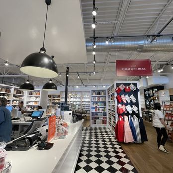 Williams Sonoma - Inside - Kitchen Supplies Near Me - San Antonio, Texas Williams Sonoma - Inside - Kitchen Supplies Near Me - San Antonio, Texas