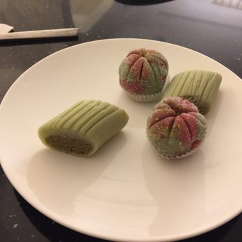 Kanoun - Some of the assorted desserts that they offer - Tea Rooms Near Me - Paris, 75