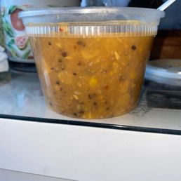 Look how much peppercorn is in this sweet corn soup Look how much peppercorn is in this sweet corn soup