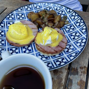 Orange Blossom - Eggs Benedict - Breakfast & Brunch Near Me - Miami Beach, Florida Orange Blossom - Eggs Benedict - Breakfast & Brunch Near Me - Miami Beach, Florida