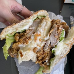 Paprika Chicken Burger 香辣雞腿堡