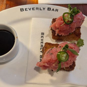 Beverly Bar - Wine Bars Near Me - Beverly Hills, California