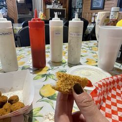 Brady's Restaurant - That Spicy Tartar is on point as was the rest of the meal!