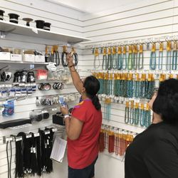Thunderbird Supply Co. - Jewelry making supplies. Friendly help.
