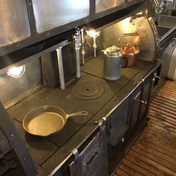 Fullerton Train Museum - Stove and oven of UP dining car - Museums Near Me - Fullerton, California Fullerton Train Museum - Stove and oven of UP dining car - Museums Near Me - Fullerton, California