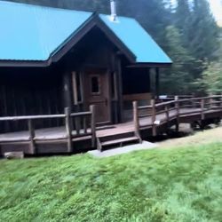 Trinity Alps Resort