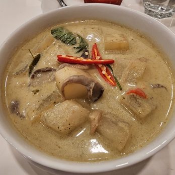 Satdha Plant Based Thai Kitchen - Winter melon green curry - Thai Near Me - Santa Monica, California Satdha Plant Based Thai Kitchen - Winter melon green curry - Thai Near Me - Santa Monica, California