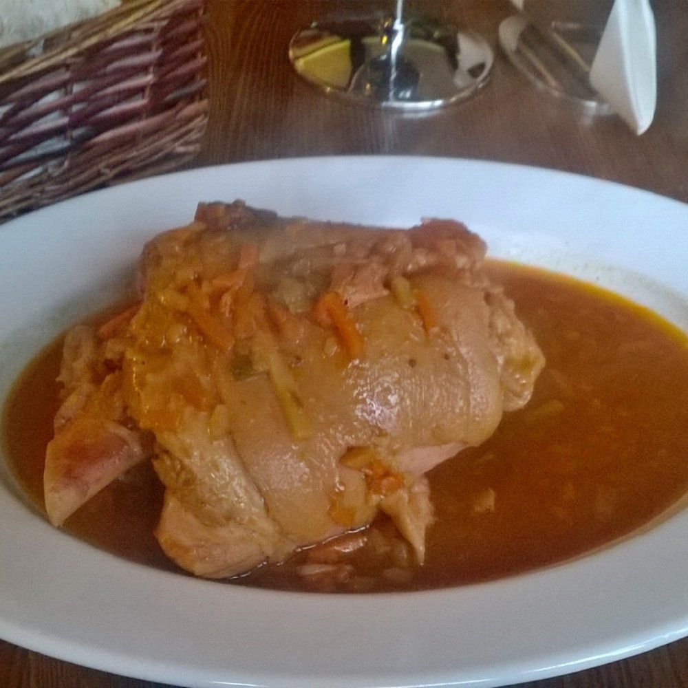 Golonkarnia - Golonka po staropolsku. Old Polish style pork knuckle. - Breakfast & Brunch Near Me - Kraków, Massachusetts