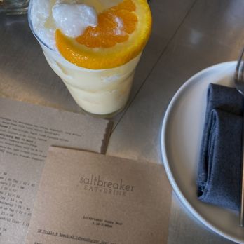 Saltbreaker - Orange cream soda - Cocktail Bars Near Me - Alameda, California