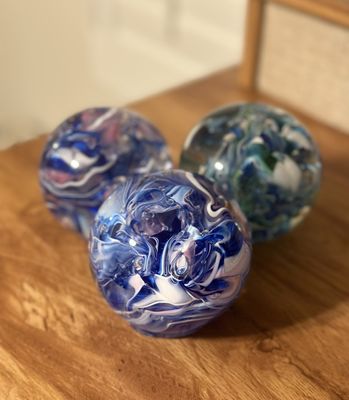 Barrio Glassworks by null