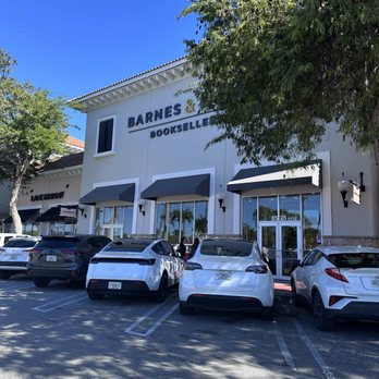 Barnes & Noble - Bookstores Near Me - Kendall, Florida Barnes & Noble - Bookstores Near Me - Kendall, Florida