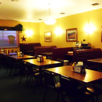 Freeze Frame Bowl - Warm atmosphere in the dining room. A series of "pheasants forever" prints. - Bowling Near Me - Greene, Iowa Freeze Frame Bowl - Warm atmosphere in the dining room. A series of "pheasants forever" prints. - Bowling Near Me - Greene, Iowa