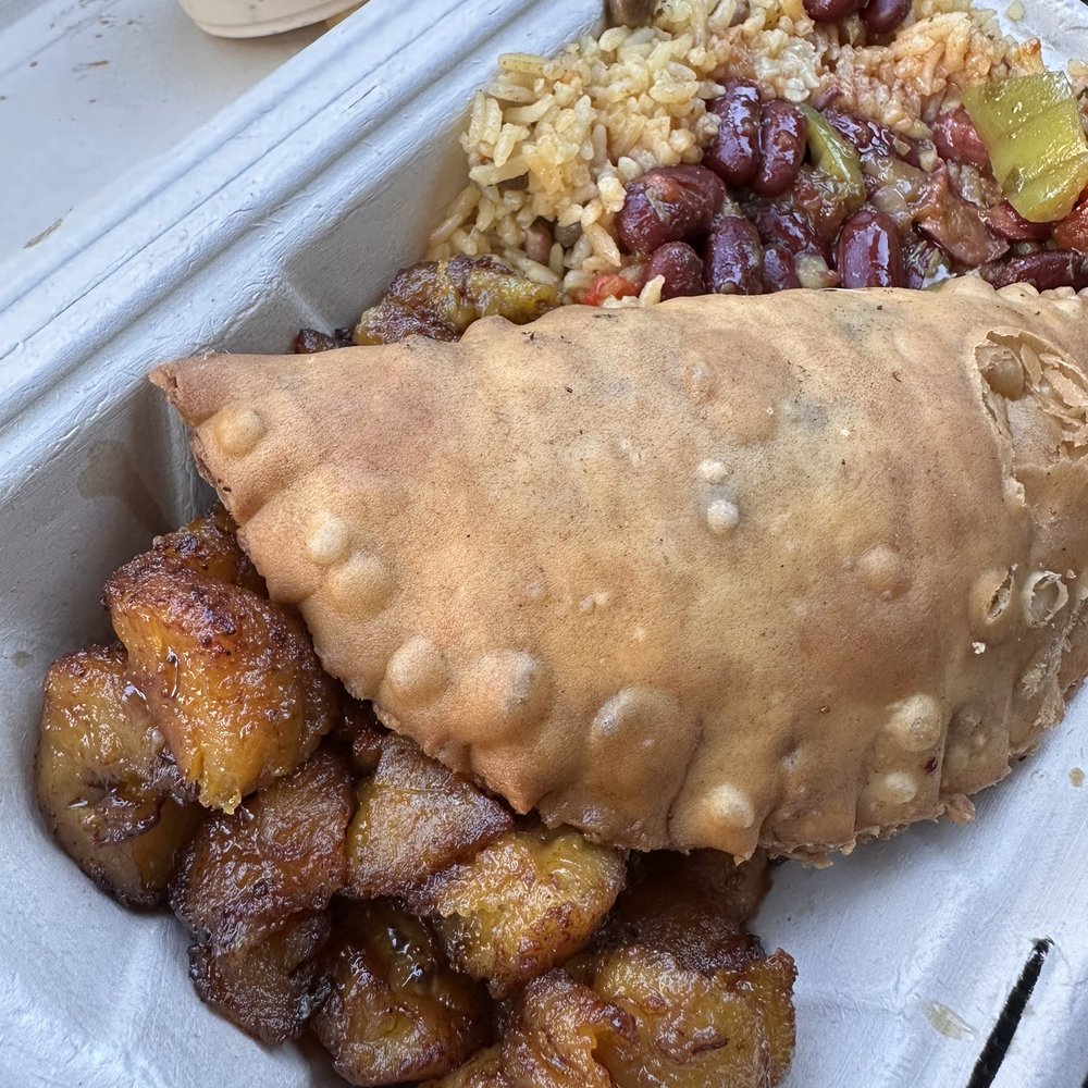 Boriqua Kitchen - Food Trucks Near Me