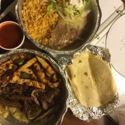 Zapata Mexican Restaurant - Fajitas combo