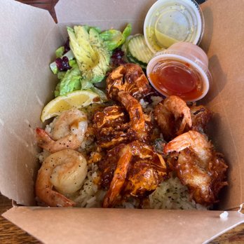 Coco Shrimp - Denton - Sampler plate - Seafood Near Me - Denton, Texas