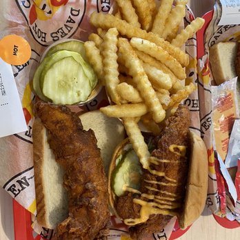 Dave's Hot Chicken - Slider/tender combo - Chicken Shop Near Me - Monrovia, California Dave's Hot Chicken - Slider/tender combo - Chicken Shop Near Me - Monrovia, California