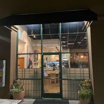 Trifecta - Side entrance to get into restaurant - Sushi Bars Near Me - San Jose, California Trifecta - Side entrance to get into restaurant - Sushi Bars Near Me - San Jose, California