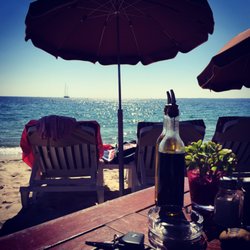 Super place to be. Fish was very well cooked, I recommend, ask for Stéphane a nice fellow!