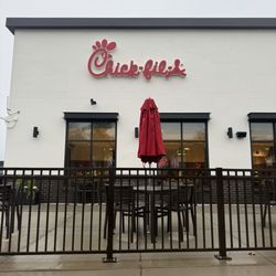 Chick-fil-A - Outside