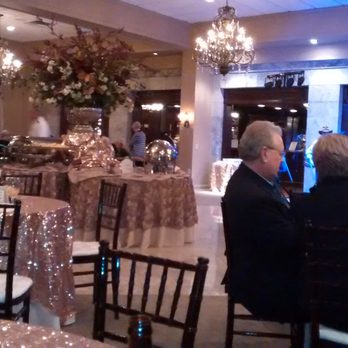 Tate House - Public dining room , entrance to the bar in background and band. - Bed & Breakfast Near Me - Tate, Georgia